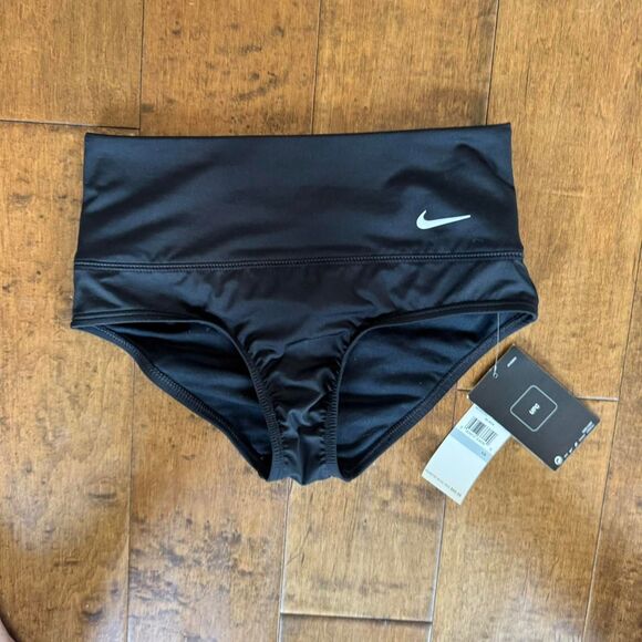 Nike Pants - Nike Women's Black Shorts